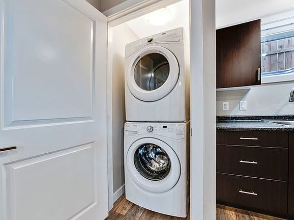 2nd image of 419 Hassard Clos #B
