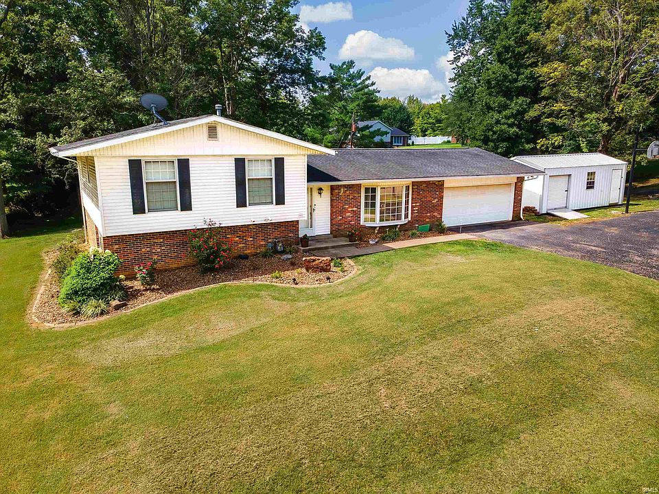 1st image of 11911 Carol Heights Ln