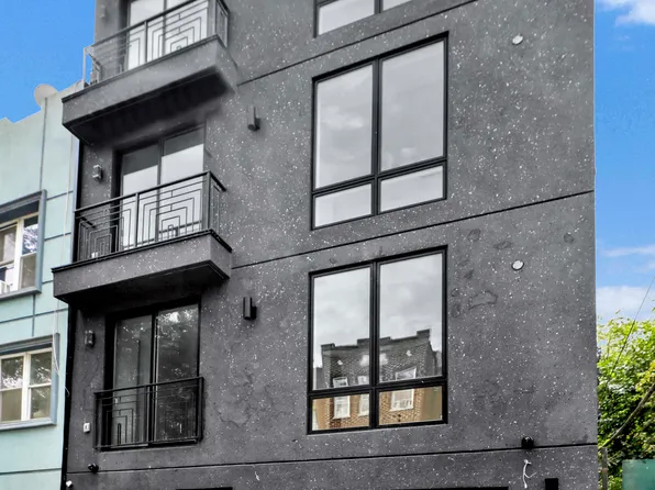 156 Tompkins Avenue image 14 of 14