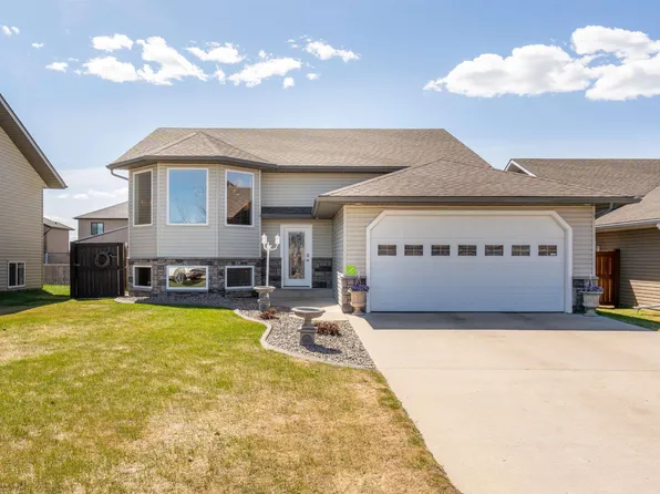 3720 39th Ave, Bonnyville, AB T9N 0A4