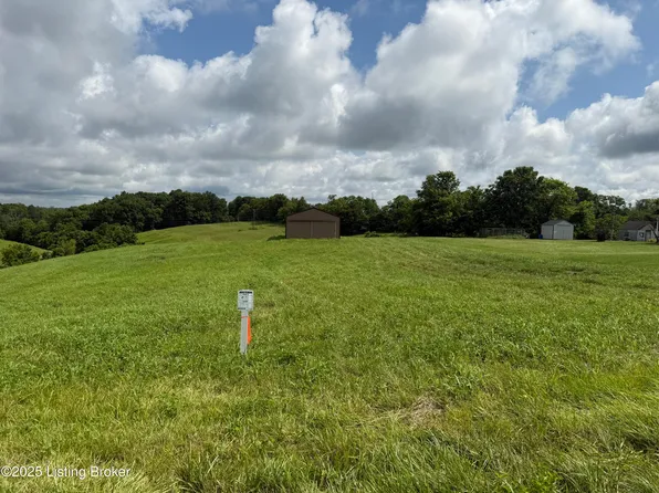 3 Brush Grove Rd, Willisburg, KY 40078