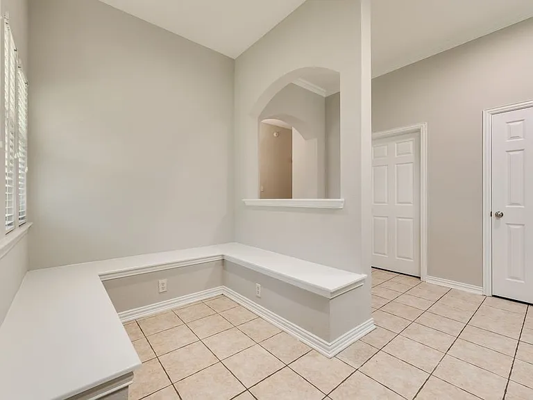 7600 Shasta Dr — Photo 11