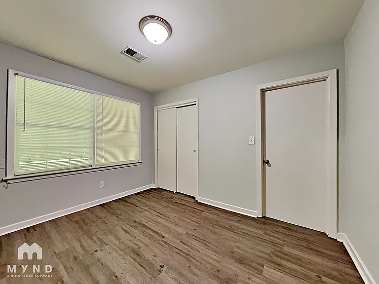 108 Winnetka Way — Photo 11