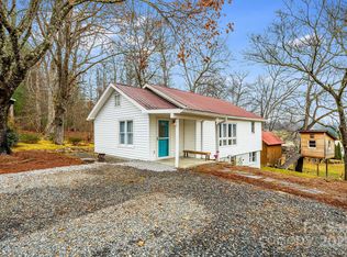 195 Whitmire Rd, Brevard, NC 28712
