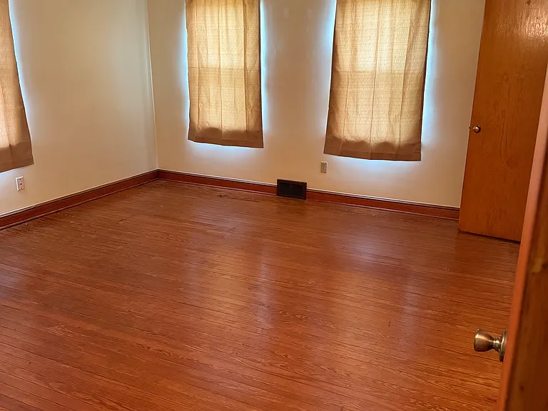2296 Craley Rd — Photo 8