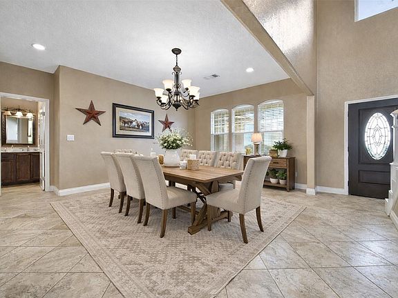 5th image of 22 Obannon Ranch Rd