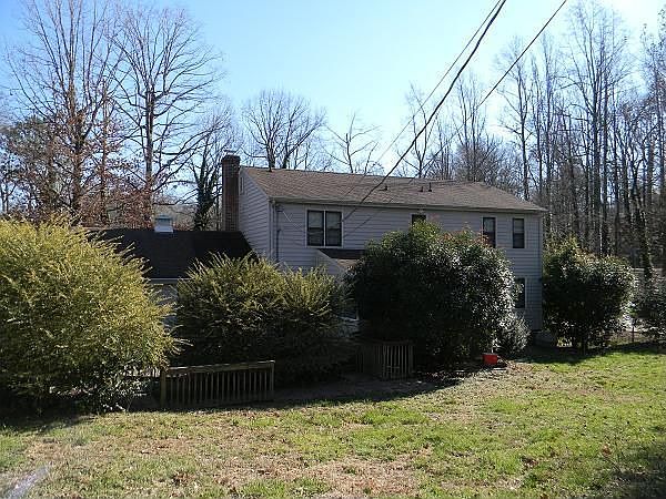2nd image of 4756 Southmoor Rd