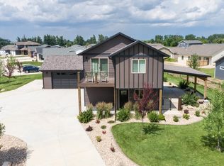 3917 E Beartooth Loop, Spearfish, SD 57783