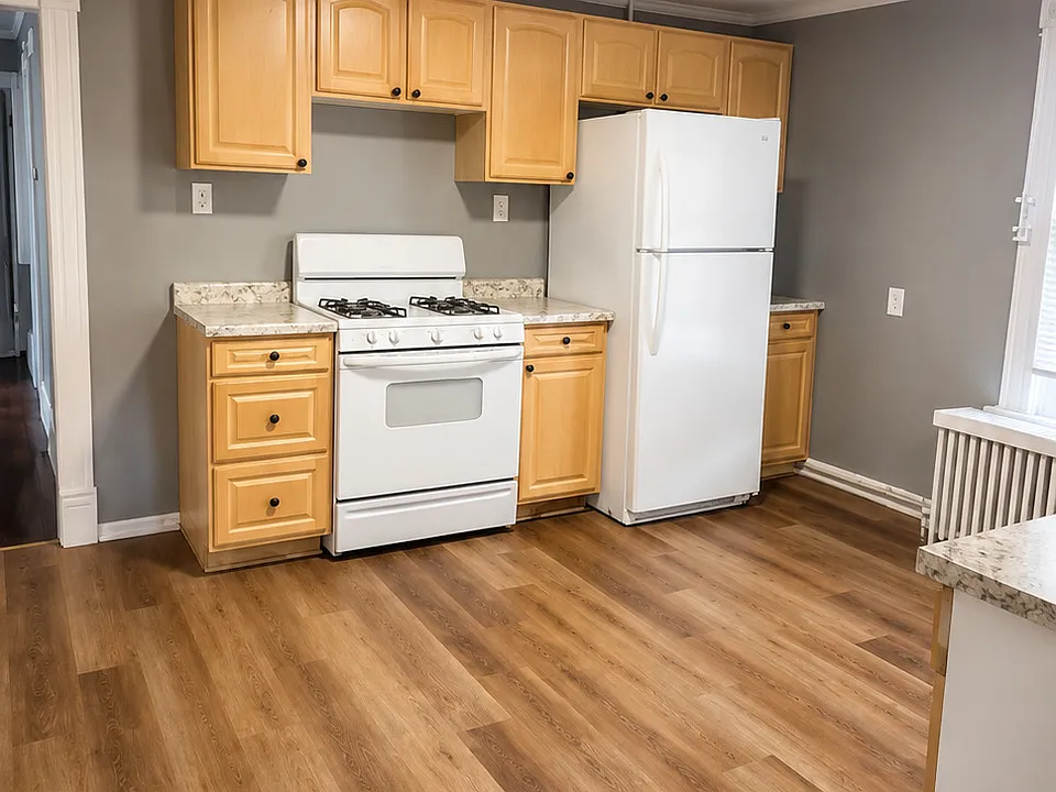 11 Addison St #1