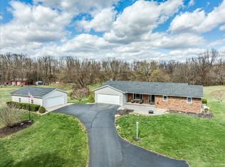 1800 Ginder Rd NW, Lancaster, OH 43130