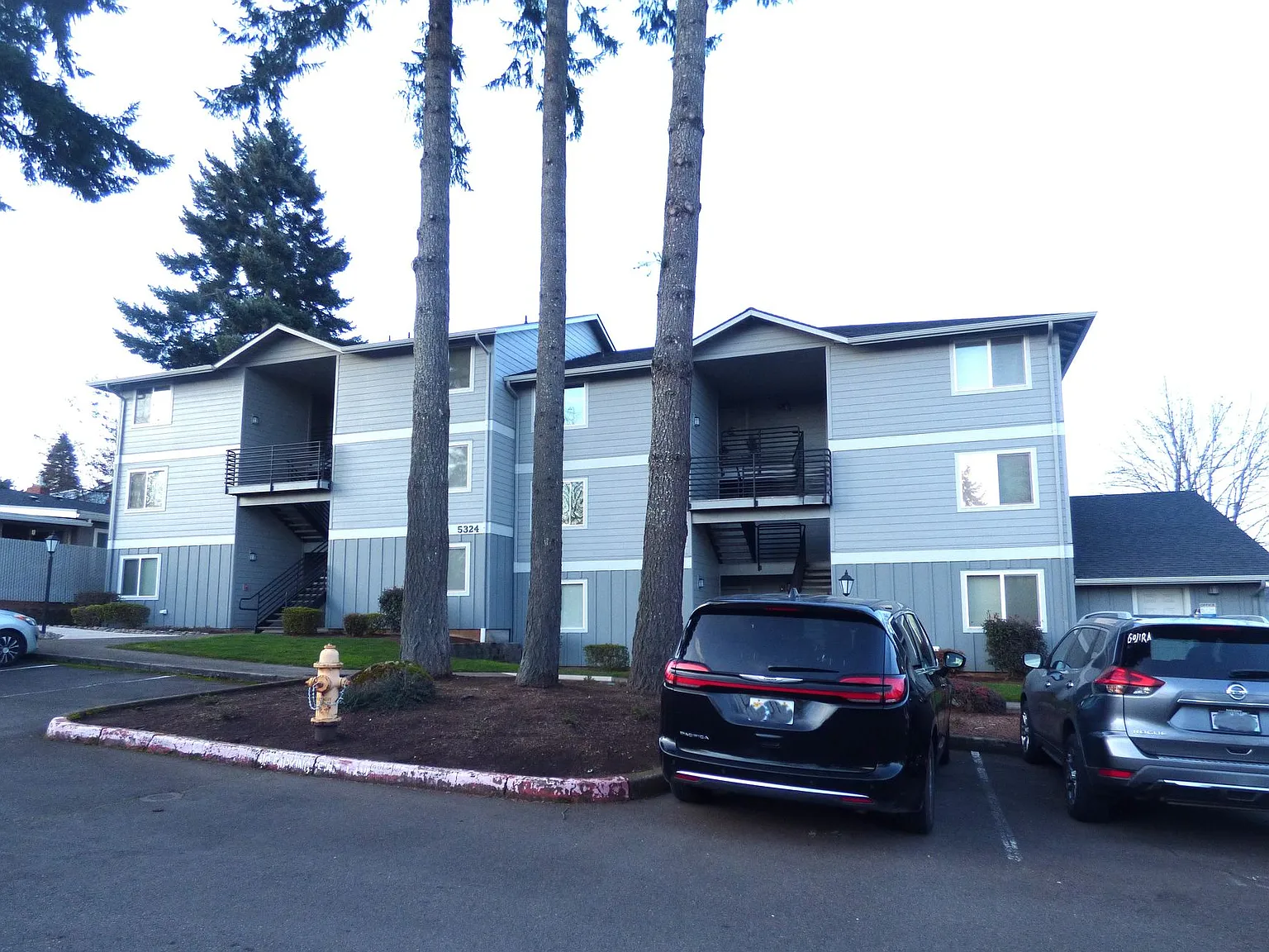 Greystone Terrace Apartments — Photo 3