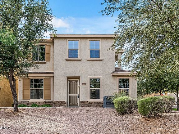 2nd image of 17686 W Mandalay Ln