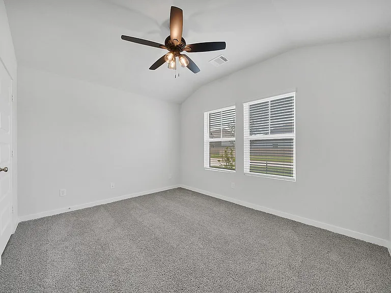 2634 Chivalry Ln — Photo 29