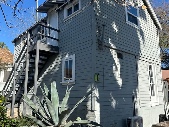 2332 Montrose Ave #1/2