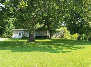 1576 Obrien Rd, Cedar Grove, TN 38321