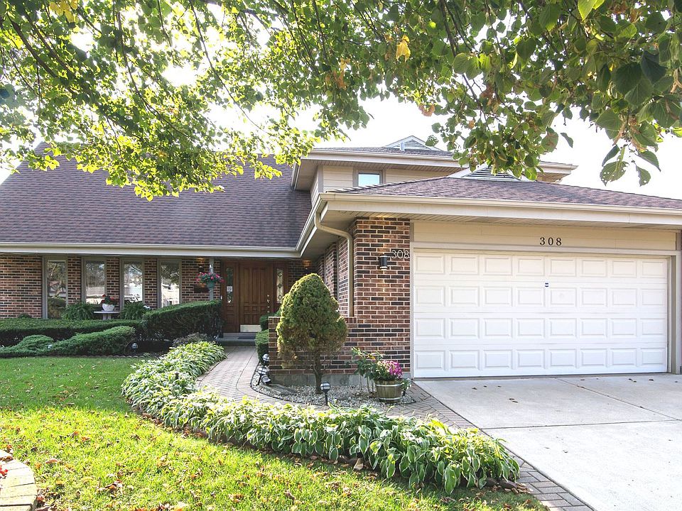 1st image of 308 Bel Air Dr