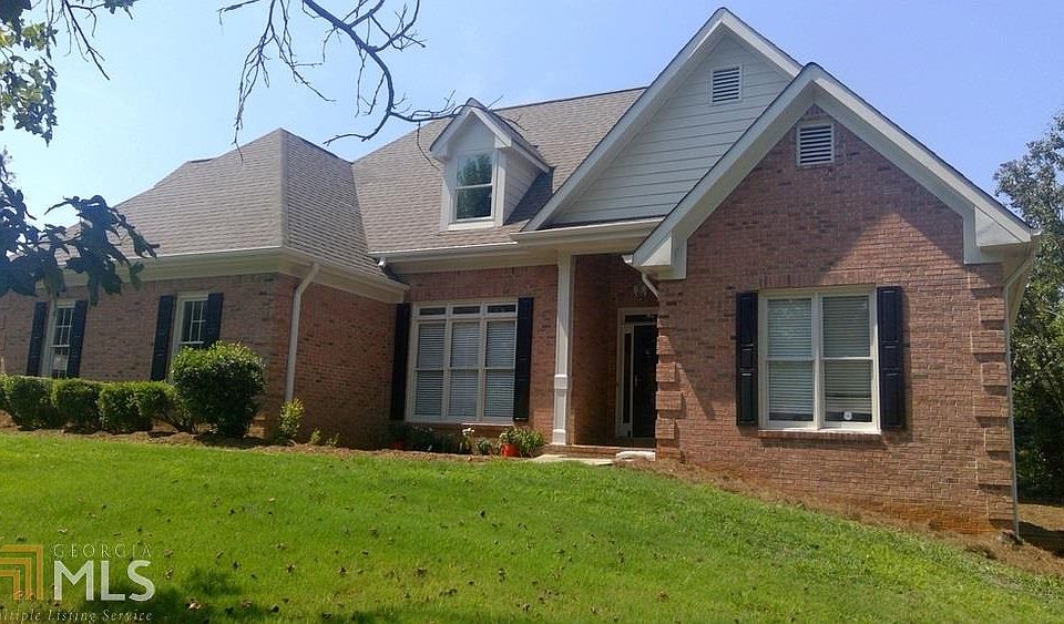 1st image of 2708 Whitecrest Cir SE