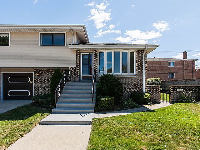 1st image of 4029 Bobby Ln #4029