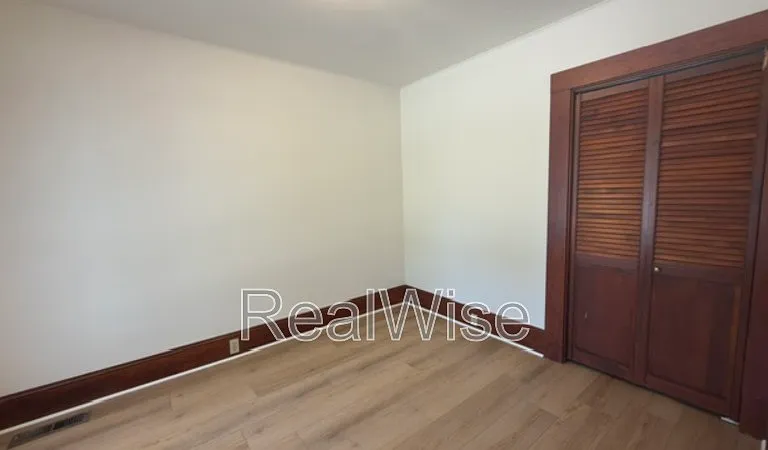 1416 SE Pine St — Photo 6
