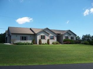 214 North Ave, Cascade, WI 53011