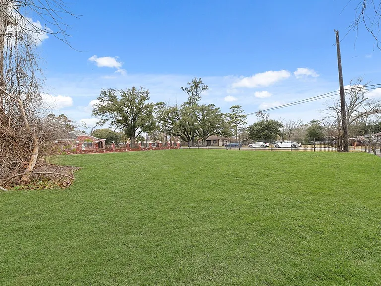 7502 Ley Rd — Photo 11
