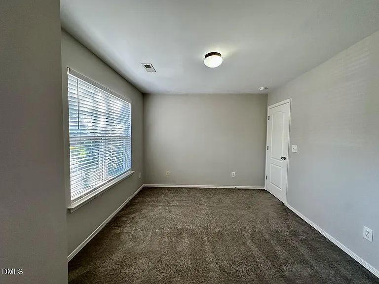 8208 Stone Cellar Dr — Photo 26