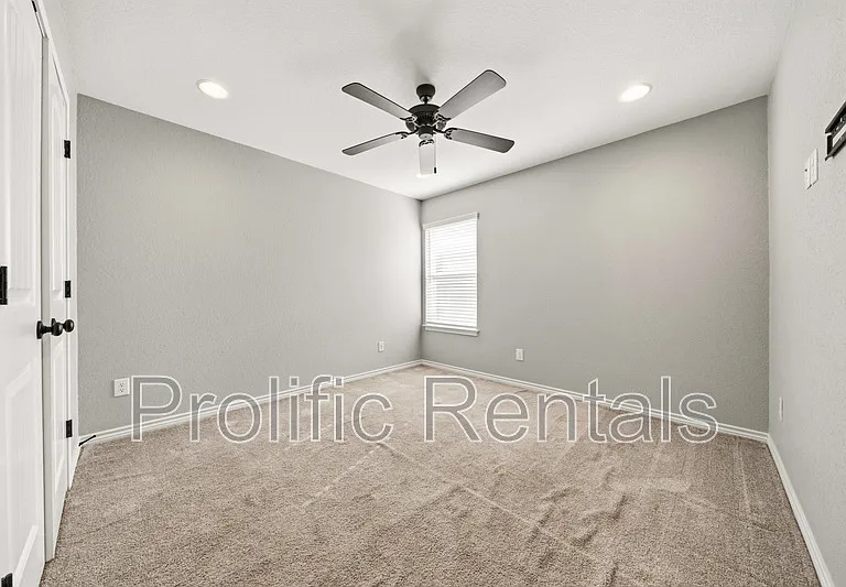 6101 Cordillera Dr — Photo 24