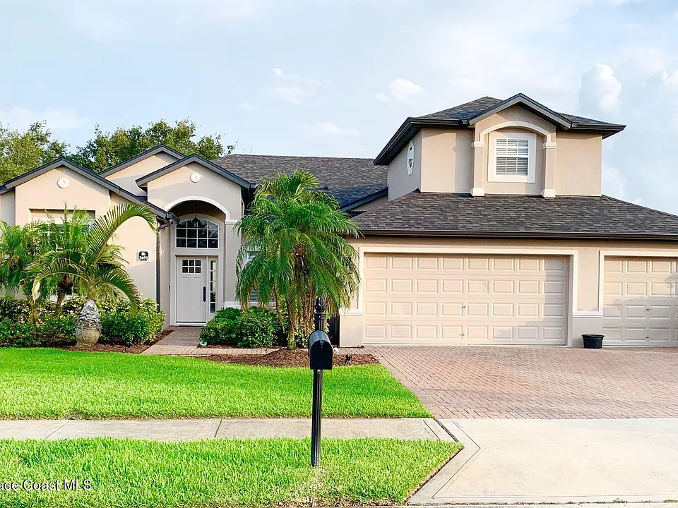3691 Chardonnay Dr