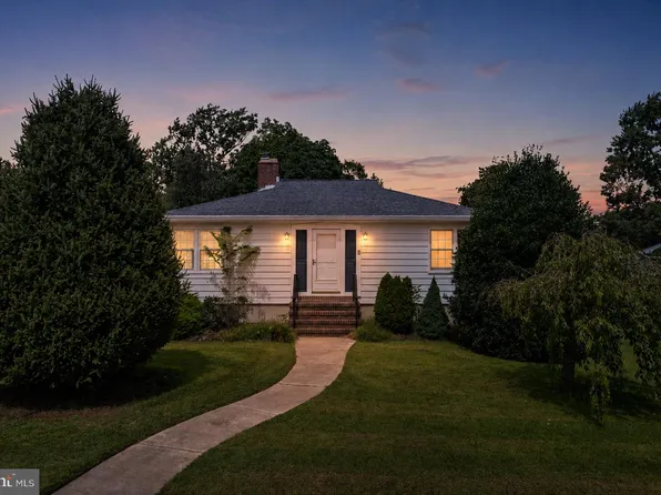 5 Ellis Ave, Burlington Township, NJ 08016