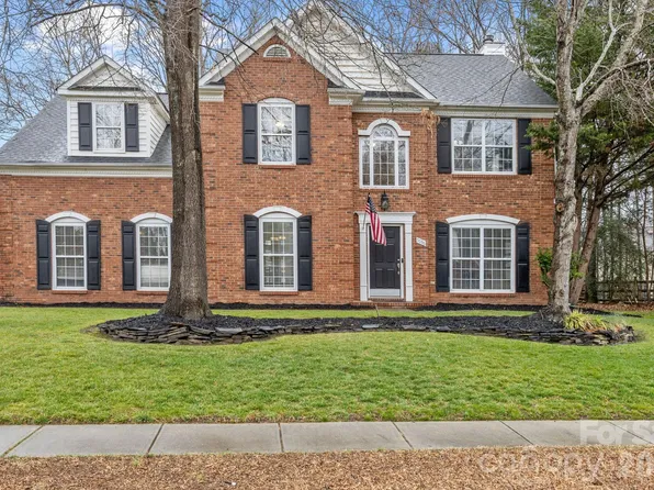 5536 Tullamore Ln, Charlotte, NC 28269
