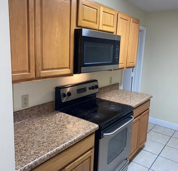 479 Prestwick Pl — Photo 6