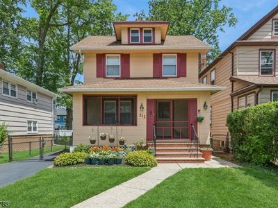 211 Sterling Pl, Roselle, NJ, 07203