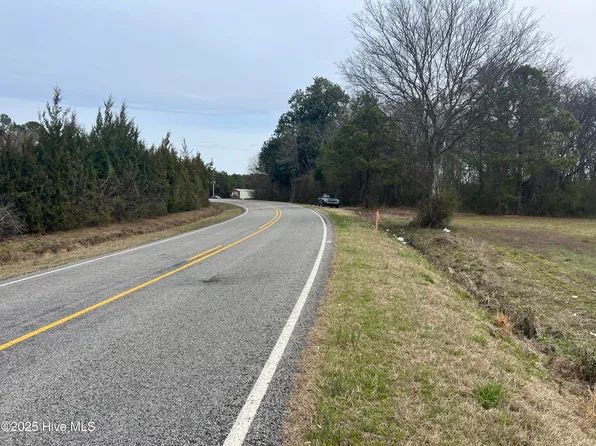 2 Fishing Creek Road, Tarboro, NC 27886