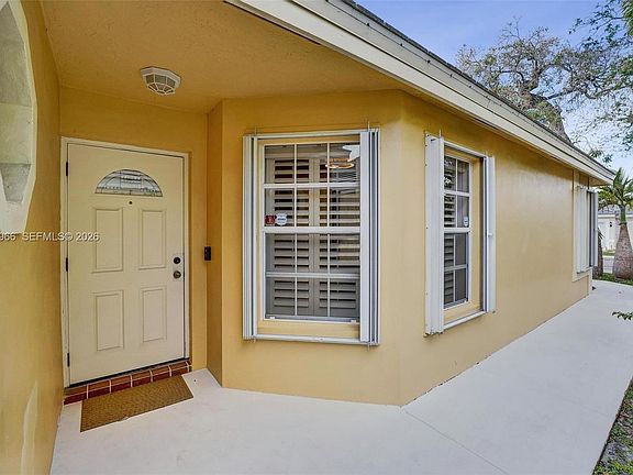 2nd image of 9304 Arborwood Cir