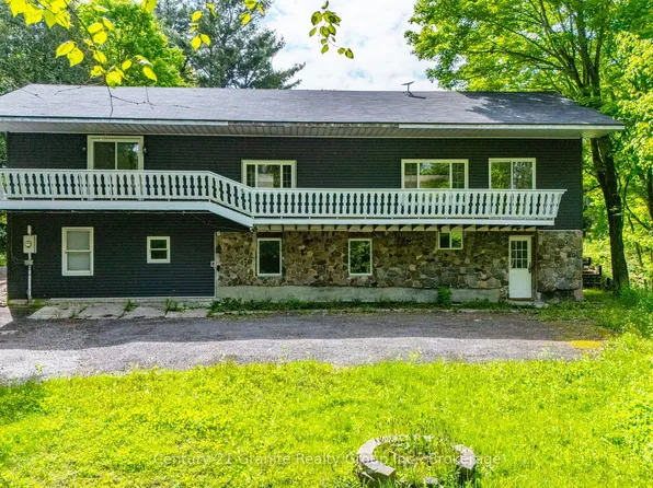 1630 Kashagawigamog Lake Rd, Minden Hills, ON K0M 2K0