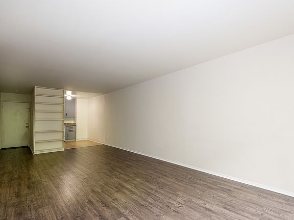 5th image of 91 Lausanne Ave APT 1