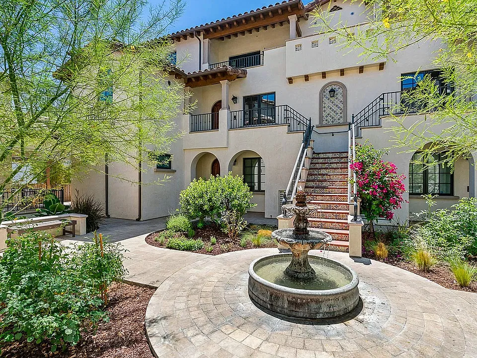 388 S Los Robles Ave #106