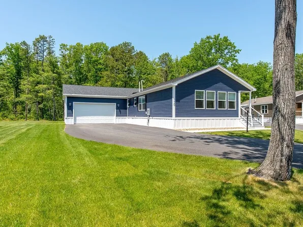 30 Conifer Drive, Lyman, ME 04002