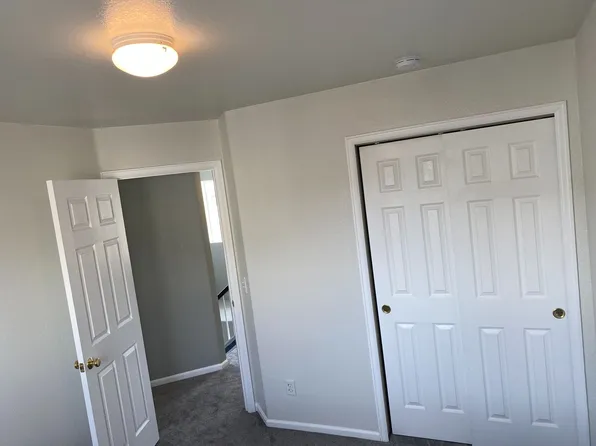 14215 White Peak Dr, Colorado Springs, CO 80921