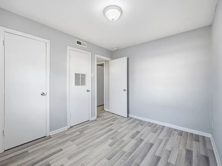 507 Ashlawn Dr #5 — Photo 14
