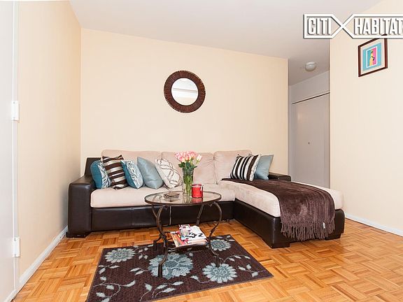 4th image of 75 W End Ave APT C14e