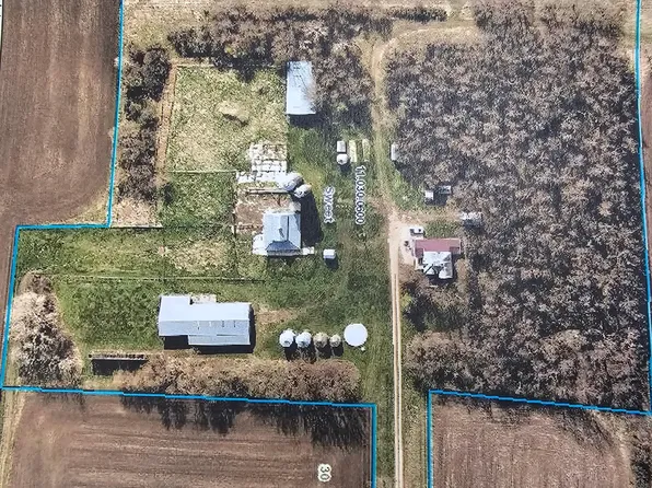 737 30th Ave, Pipestone, MN 56164