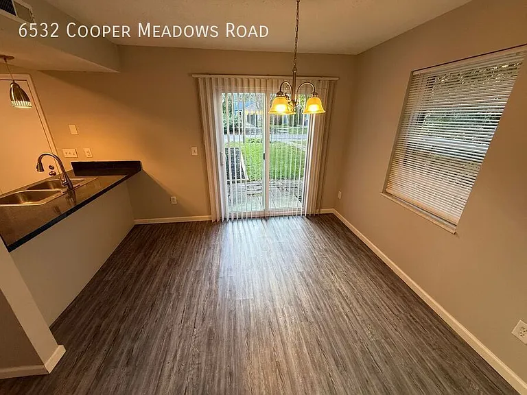 6532 Cooper Meadows Rd — Photo 4