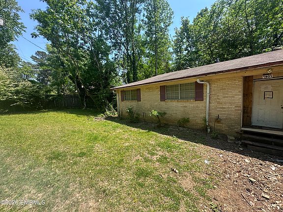 5th image of 4804 Hickory Hills Cir