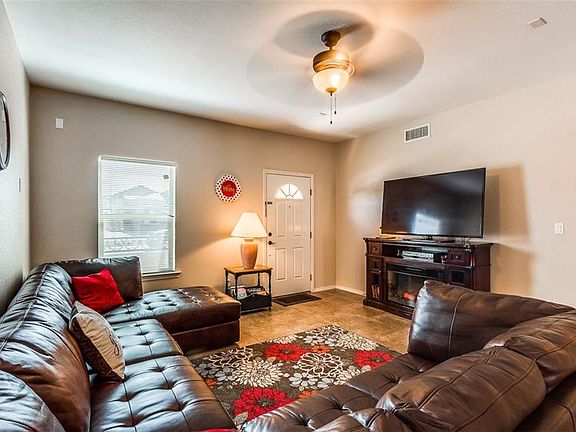 5th image of 12933 Hueco Cave Dr
