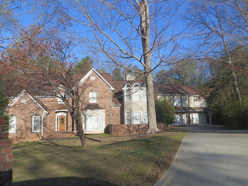 1st image of 834 Laurel Crest Ct