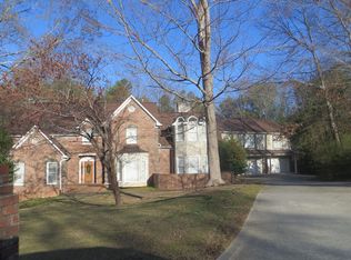 834 Laurel Crest Ct, Marietta, GA 30064