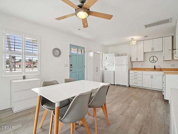 4th image of 106 Cardinal Dr Unit D