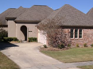 10461 Hill Pointe Ave, Baton Rouge, LA 70810
