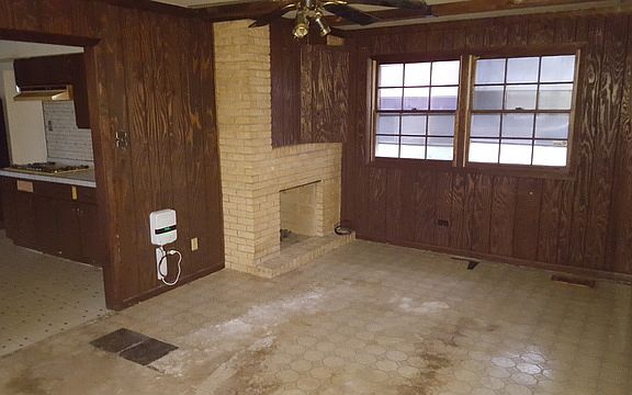 3rd image of 21541 Jeffery Ave